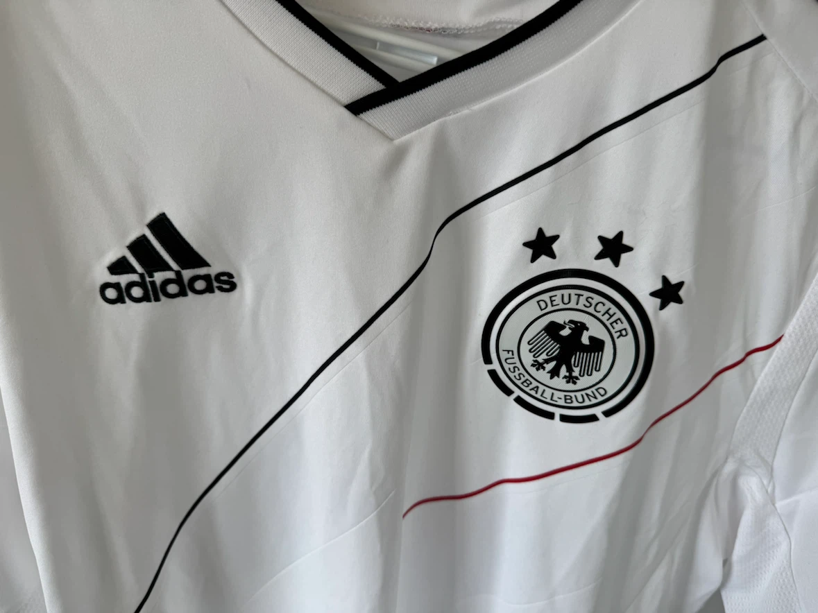Adidas Germany Football Jersey - Size Medium - photo 3