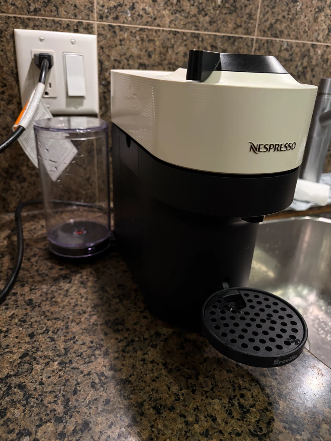 Nespresso Vertuo Pop Coffee Machine - photo 3