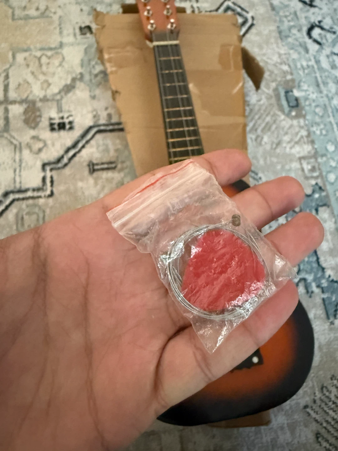 4 String Ukulele with Pick - photo 2
