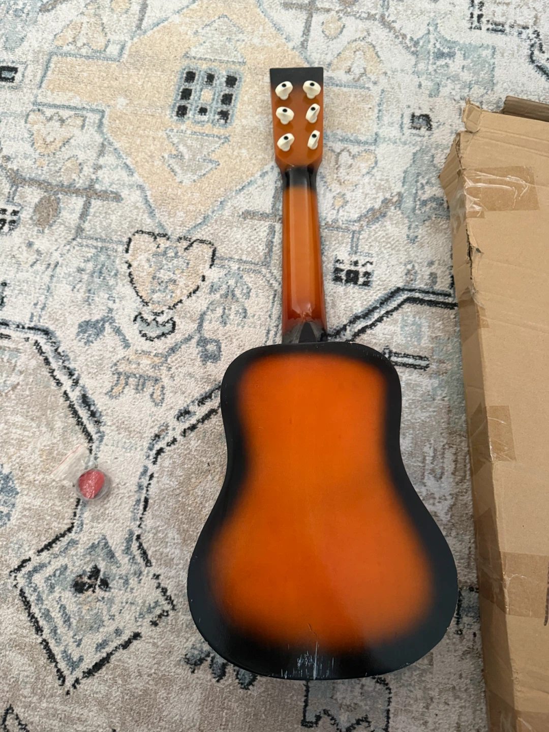 4 String Ukulele with Pick - photo 3