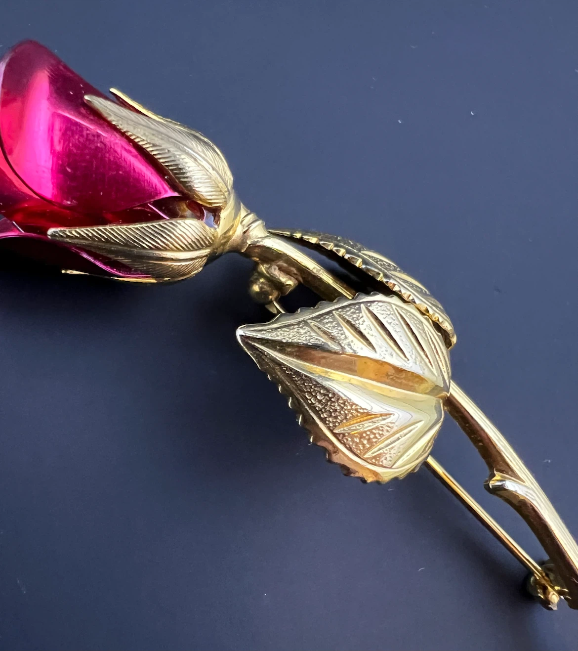 Vintage Gold Tone Rose Brooch - photo 2