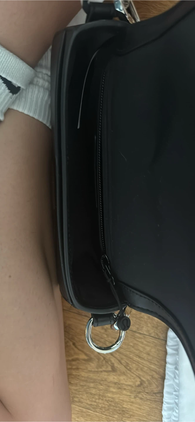 Lululemon Black Crossbody Bag - photo 2