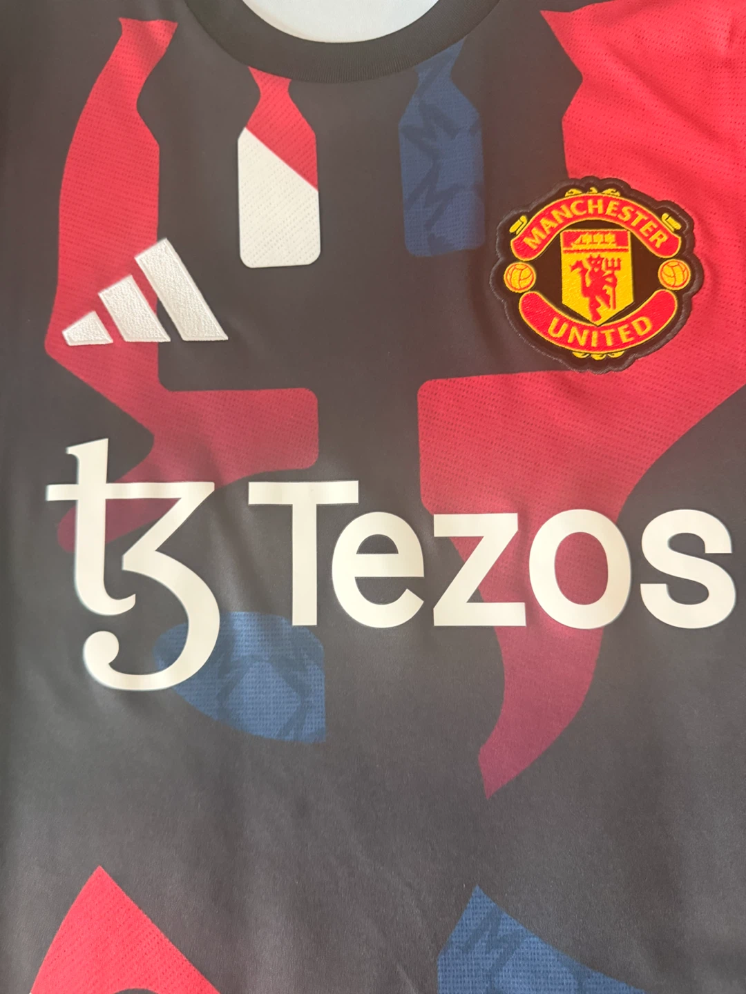 Adult  Adidas Manchester United Jersey size M - photo 2