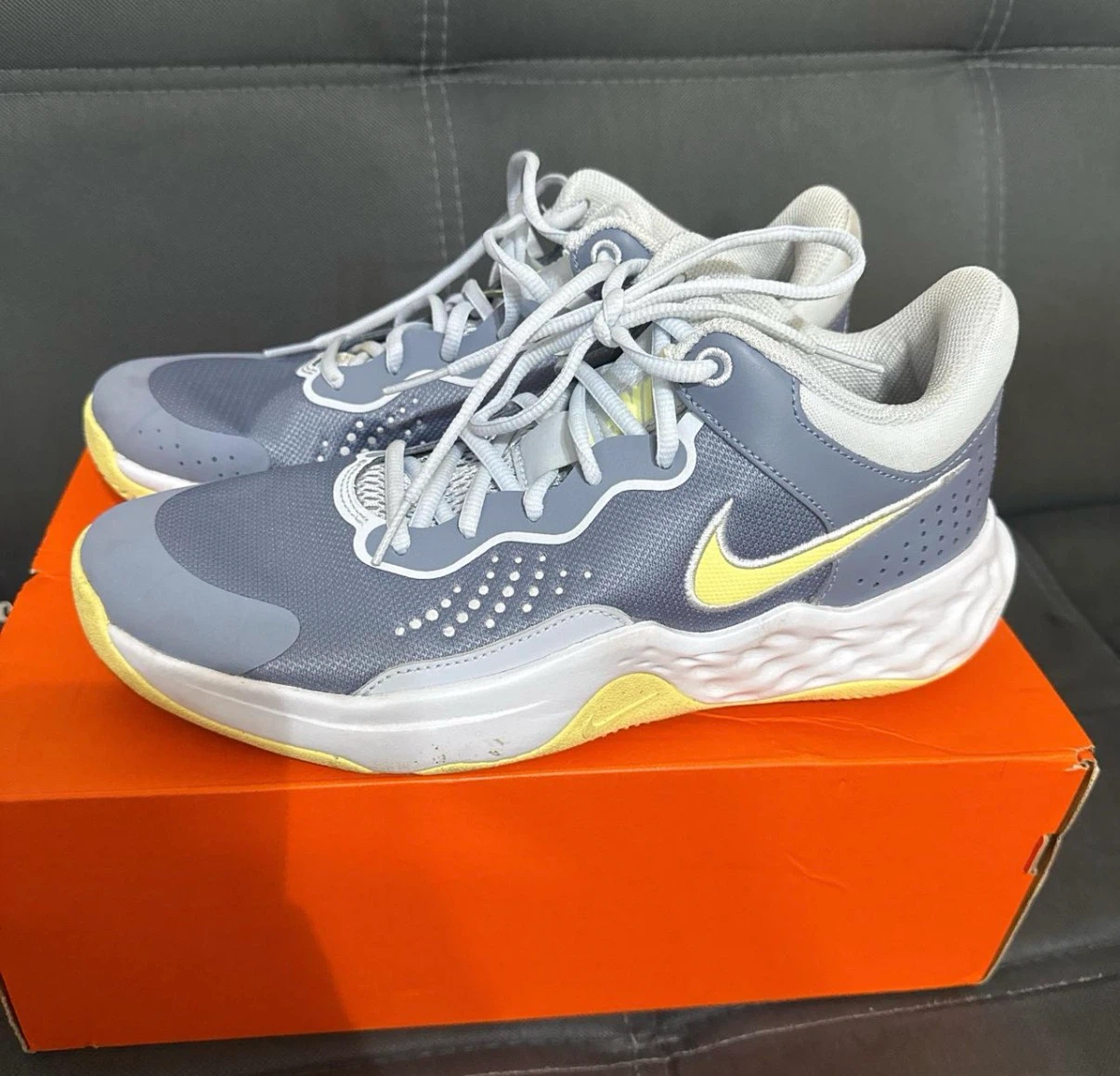 Nike Fly.By Mid 3 Basketball Shoes - photo 3