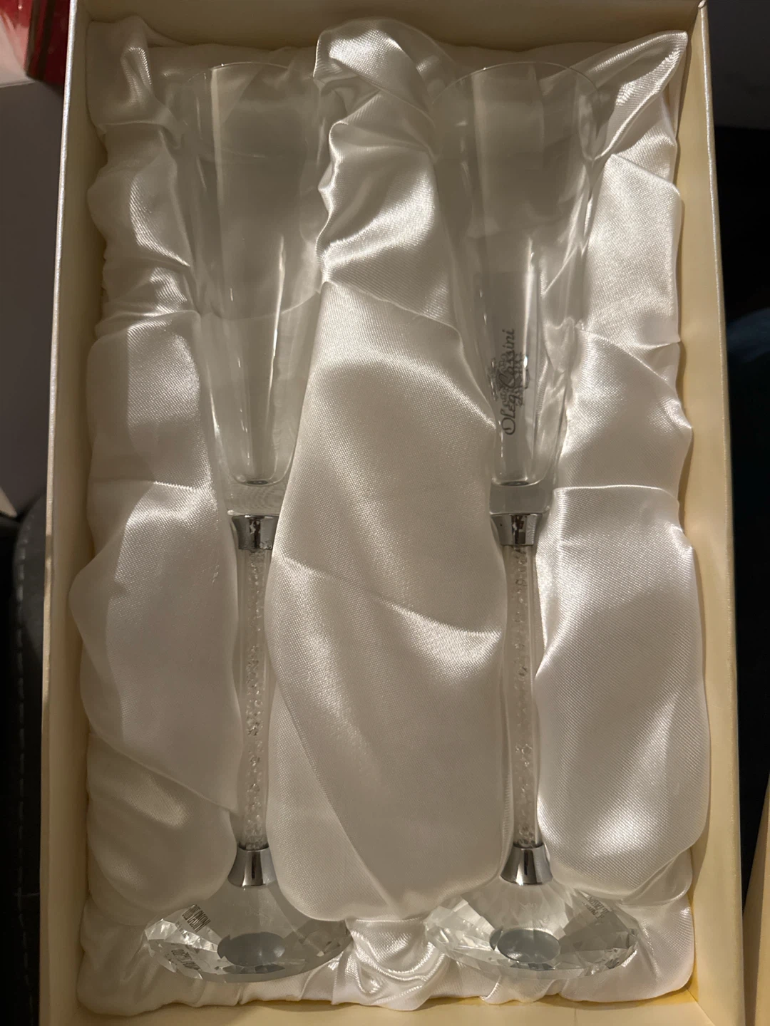 Oleg Cassini Champagne Flutes - Set of 2