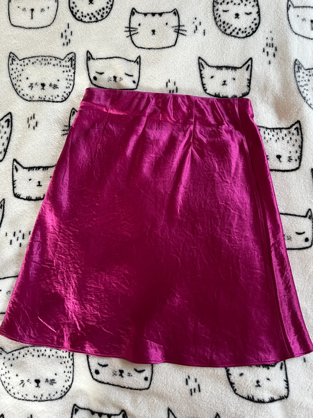 Babaton Fuchsia Satin Skirt Size 4 - photo 3