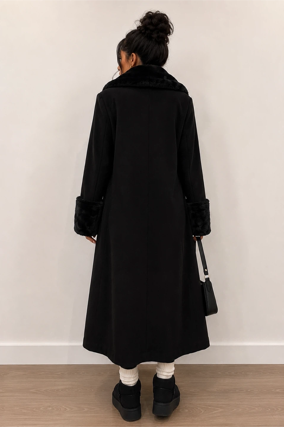 New Black Long Coat with Fur - photo 3