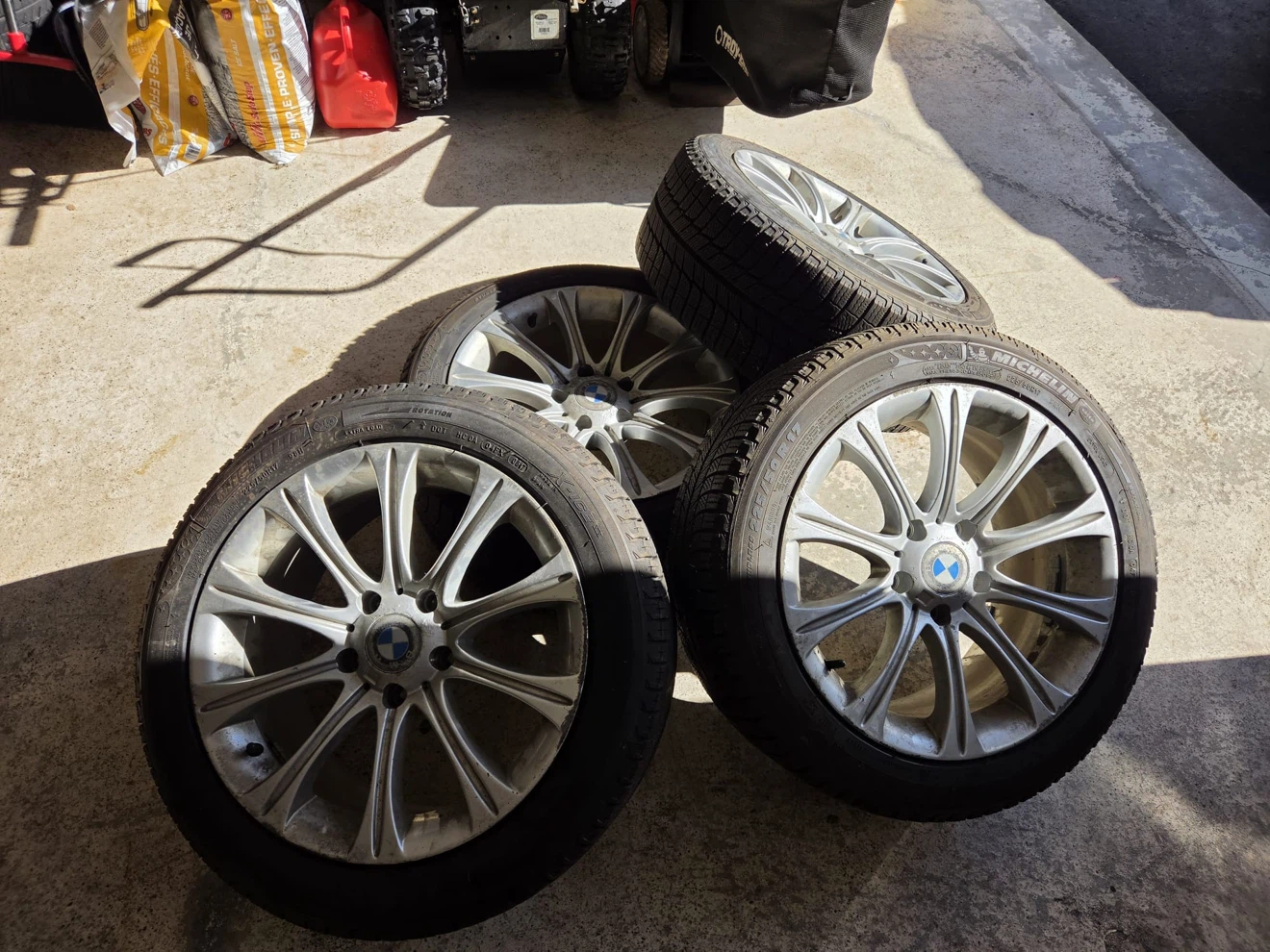 BMW 3 Series All season Tires and Rims