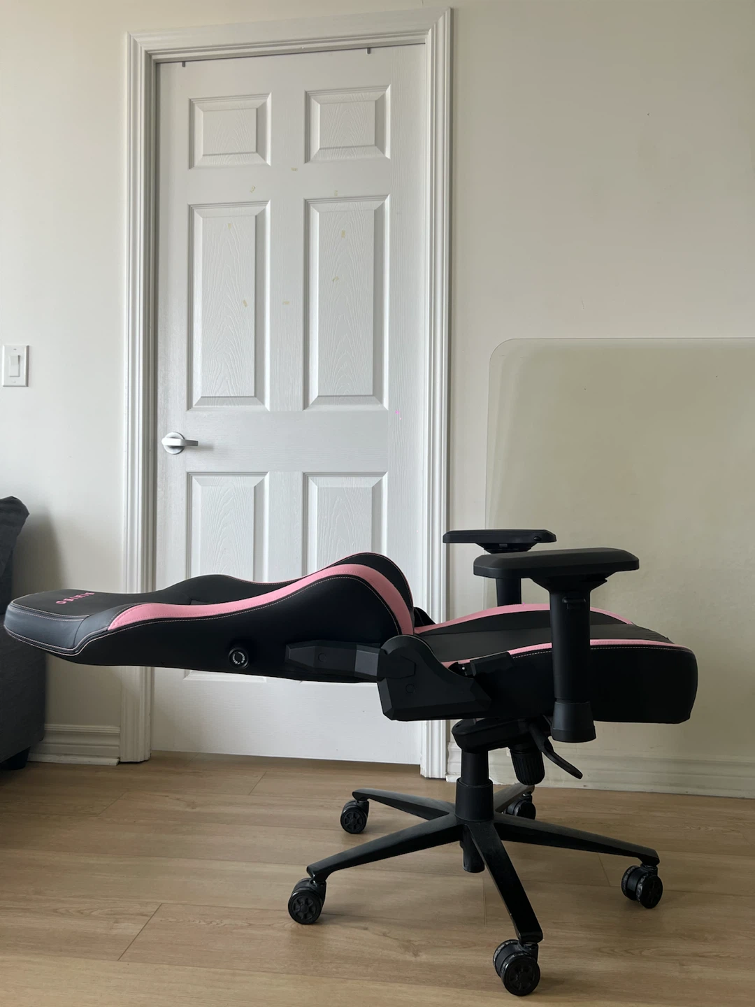 OSIRIS Gaming/ Working Chair - photo 2