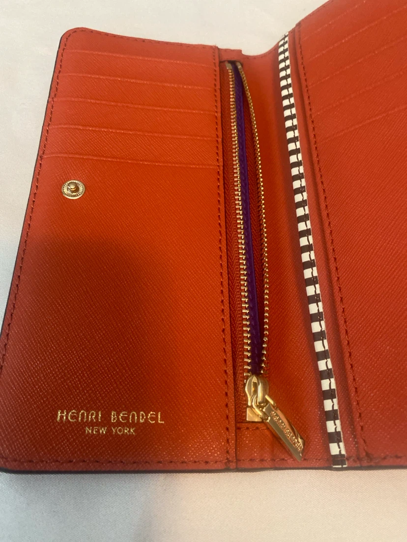 Henri Bendel Orange Leather Zip Around Wallet - photo 5