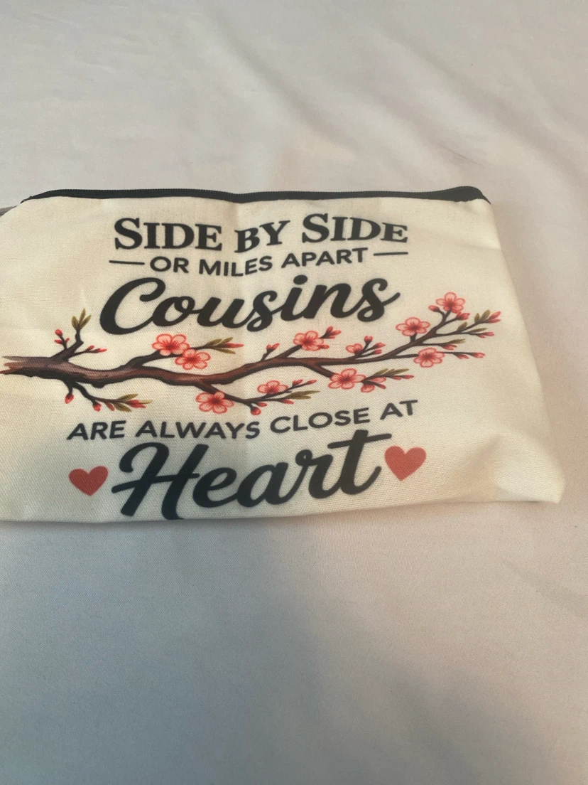 Cosmetic Bag for Cousins - Close at Heart - photo 2