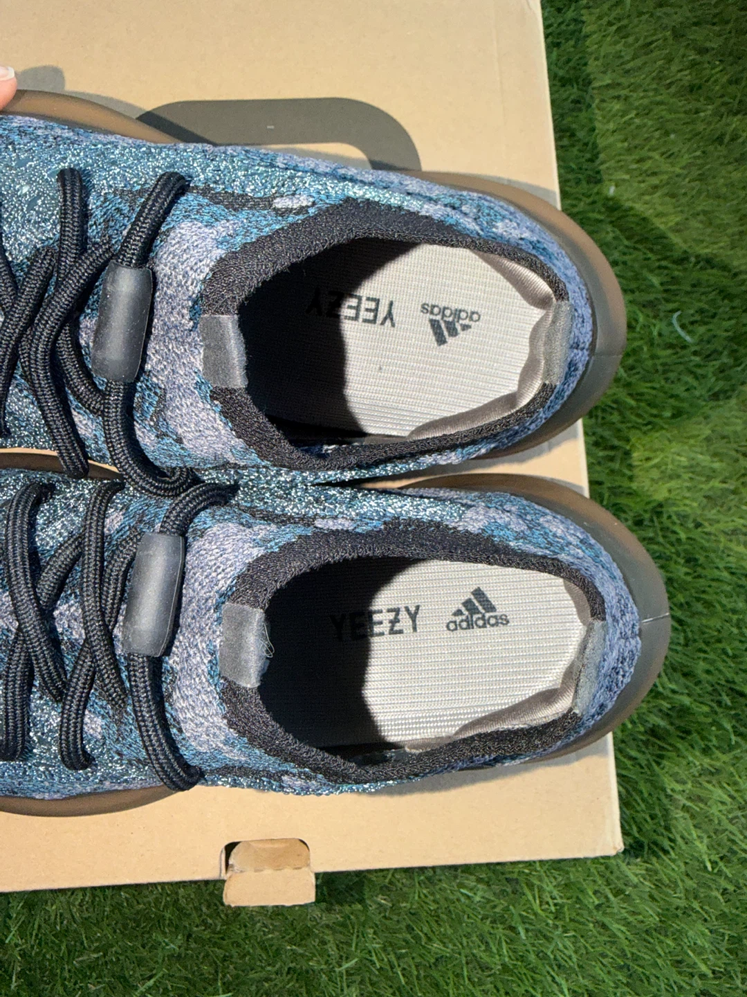 Adidas Yeezy Boost 380 Size 7 - photo 3
