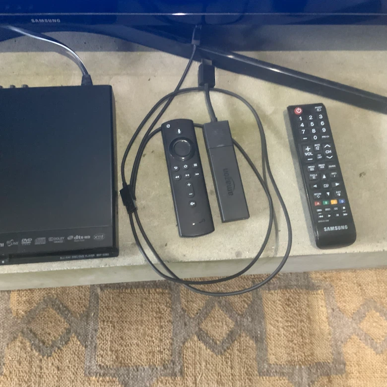 50” Smart TV Bundle - photo 3