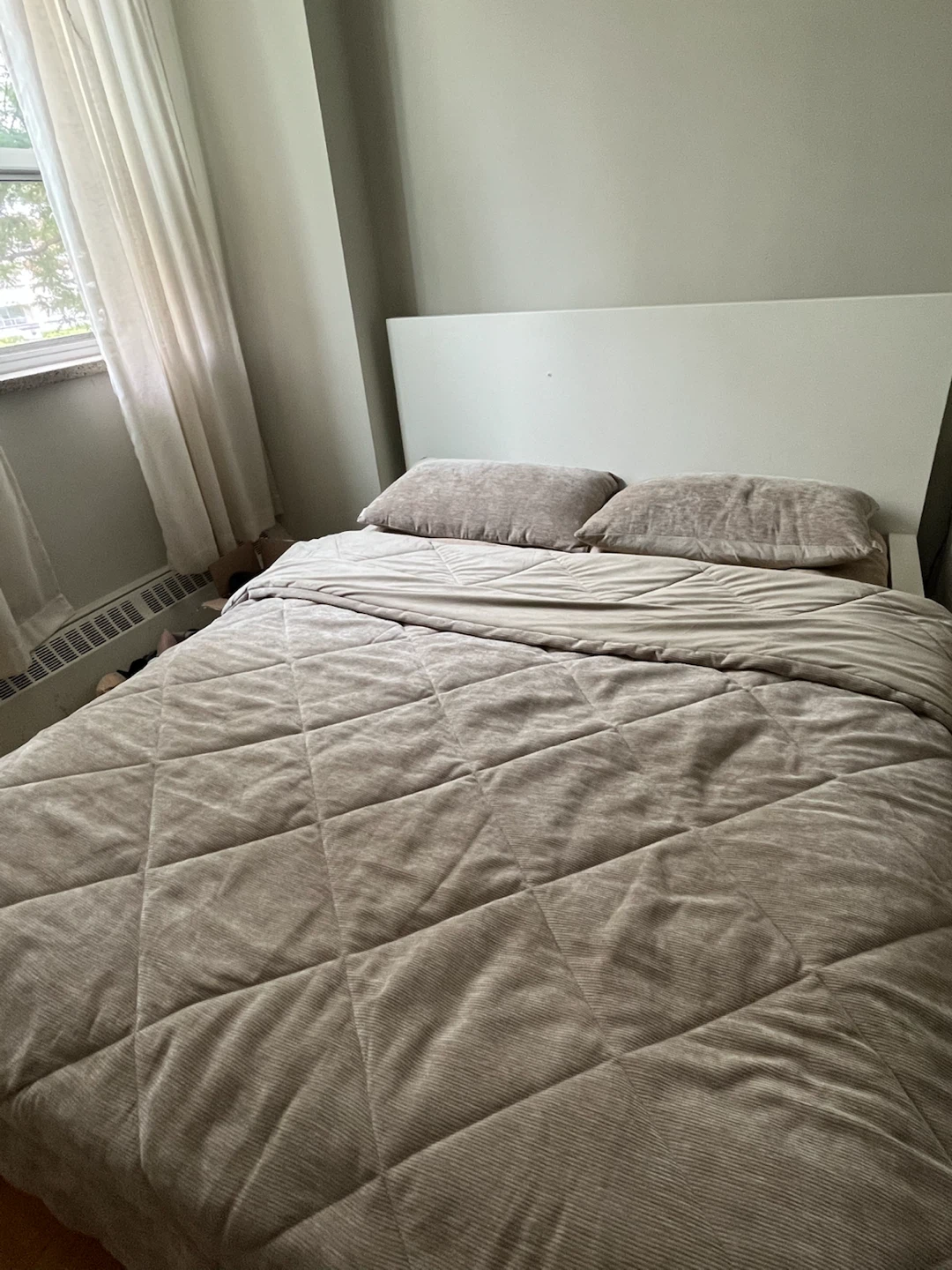 Queen Size Bed Frame with Headboard