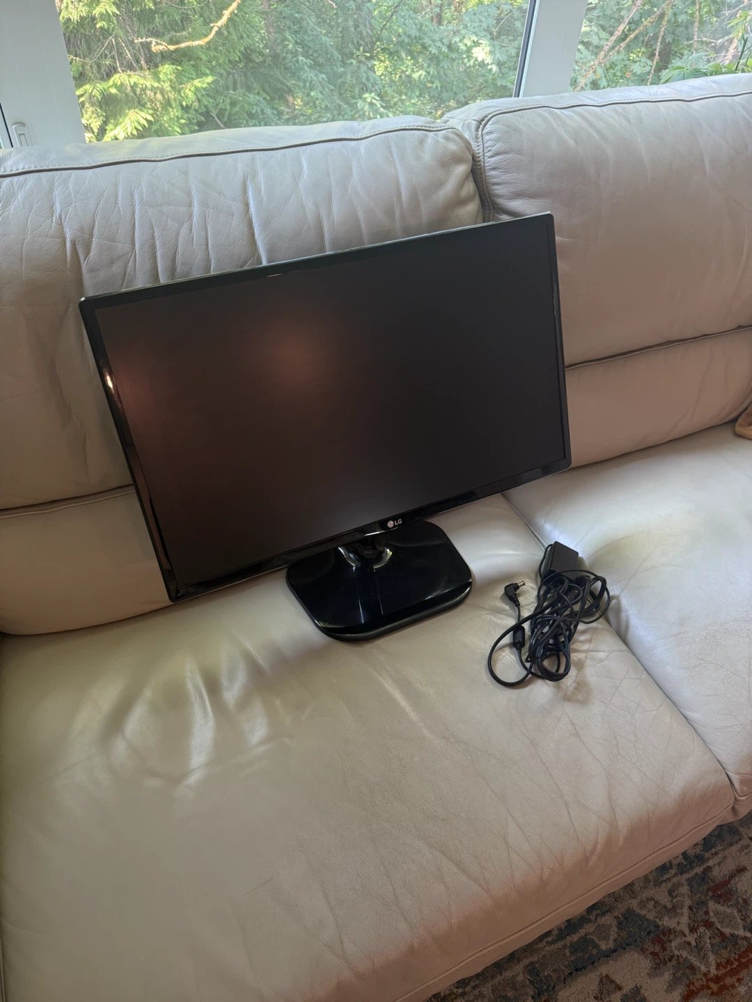 LG Computer Monitor 1080p