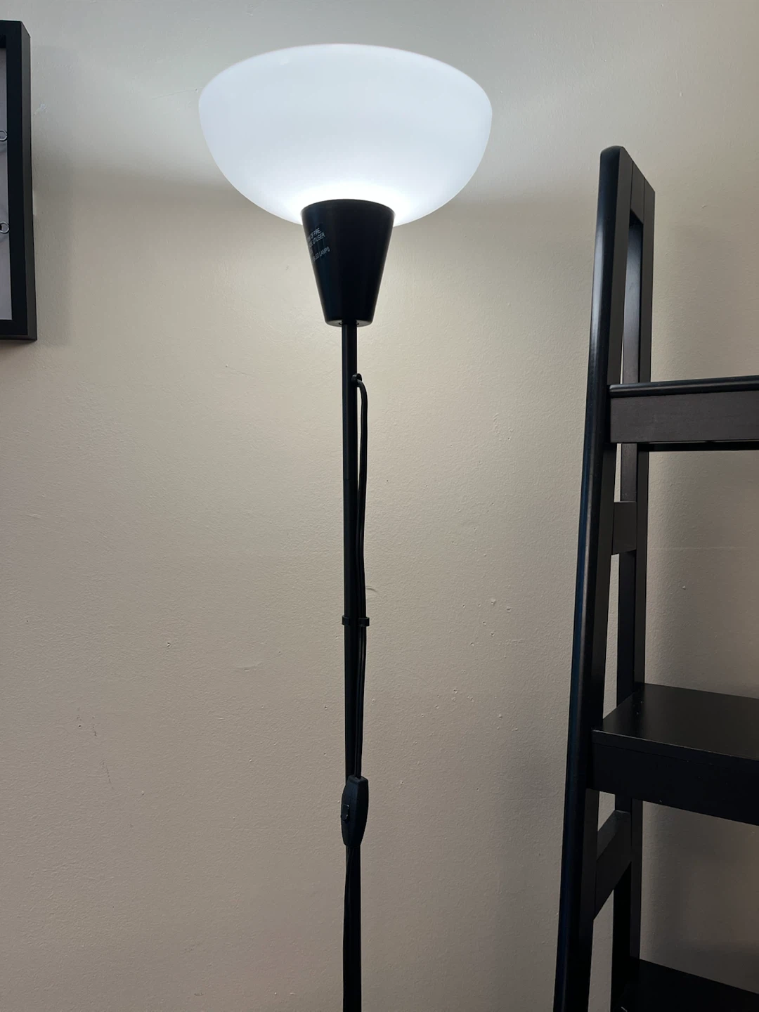 Black Floor Lamp with Adjustable Height - photo 2