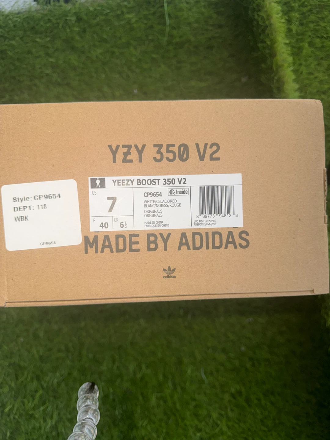 Adidas Yeezy Boost 350 V2 Zebra - photo 3