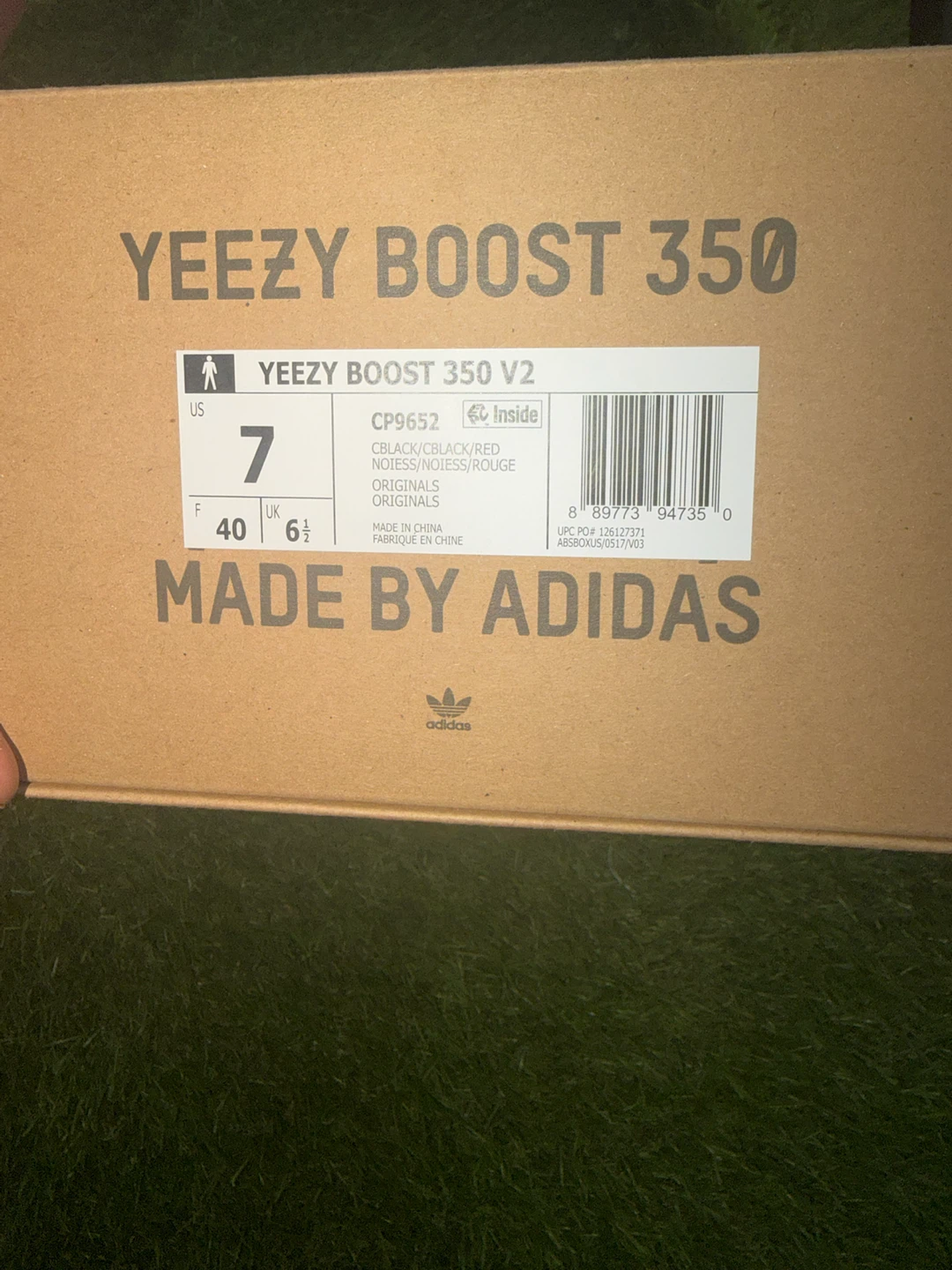 Adidas Yeezy Boost 350 V2 "Bred" Size 7 - photo 3