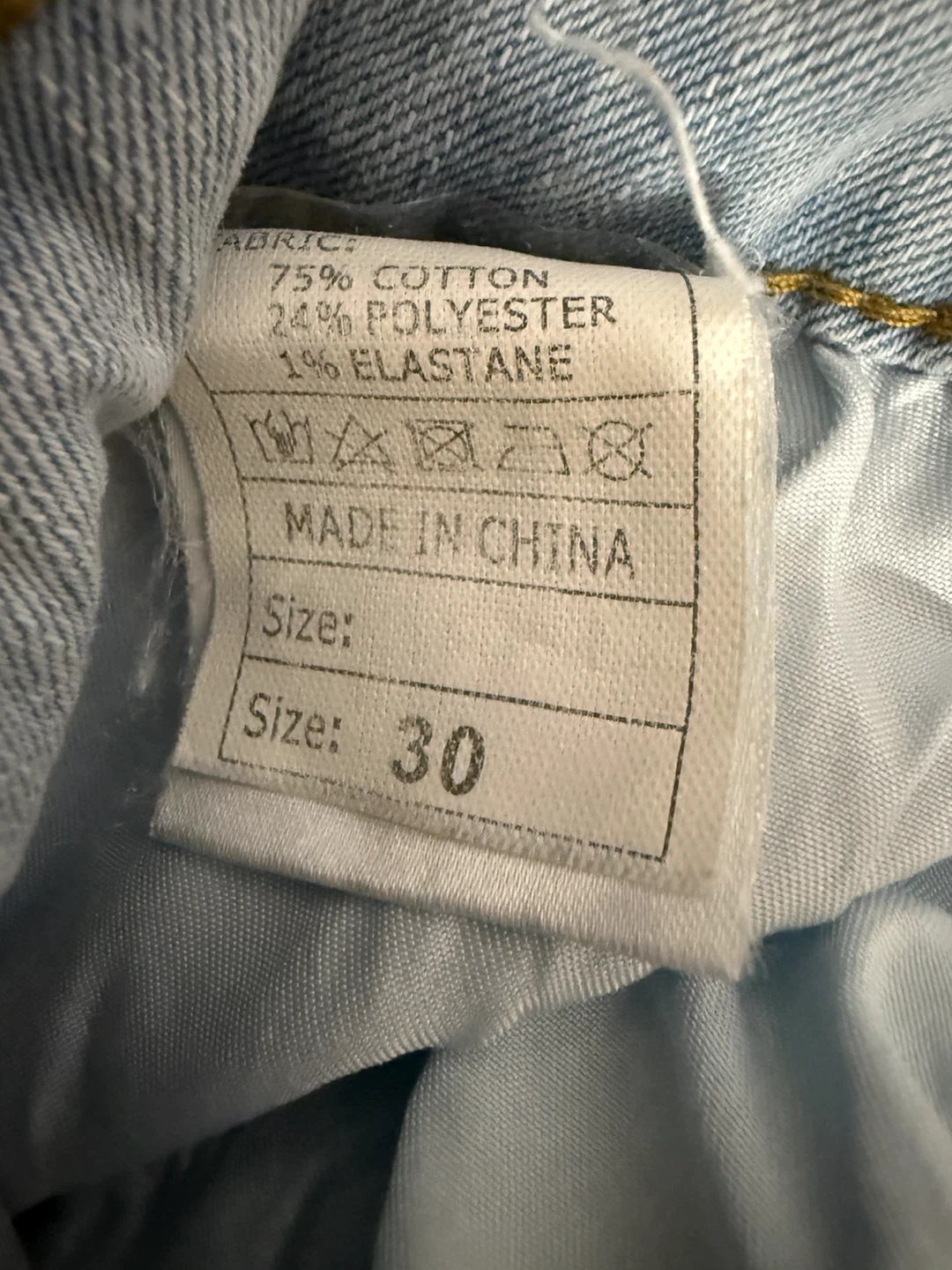 Light Wash Jeans Size 30 - photo 2