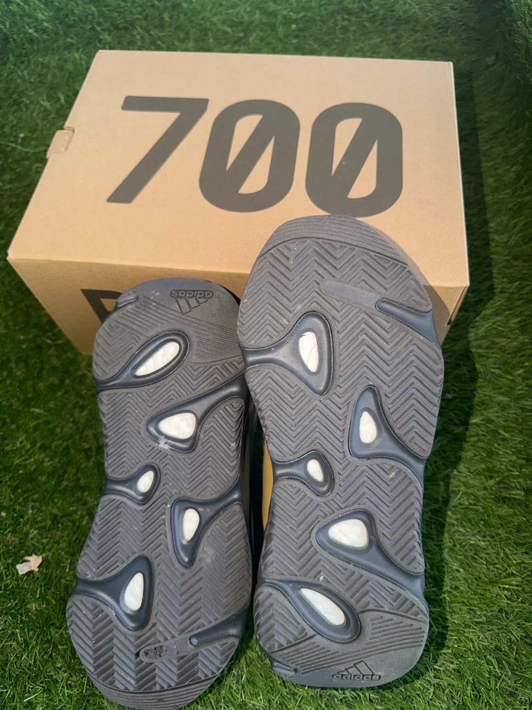 Adidas Yeezy Boost 700 MNVN Honey Flux "Honey Flux" Size 7 - photo 2