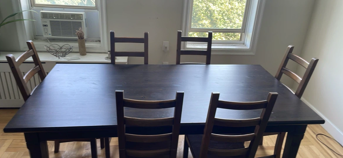 POTTERY BARN Black Oak Dining Table with  Six