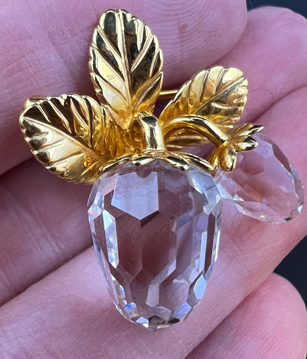 Vintage Swarovski "Crystal Memories" Strawberry Brooch - photo 3