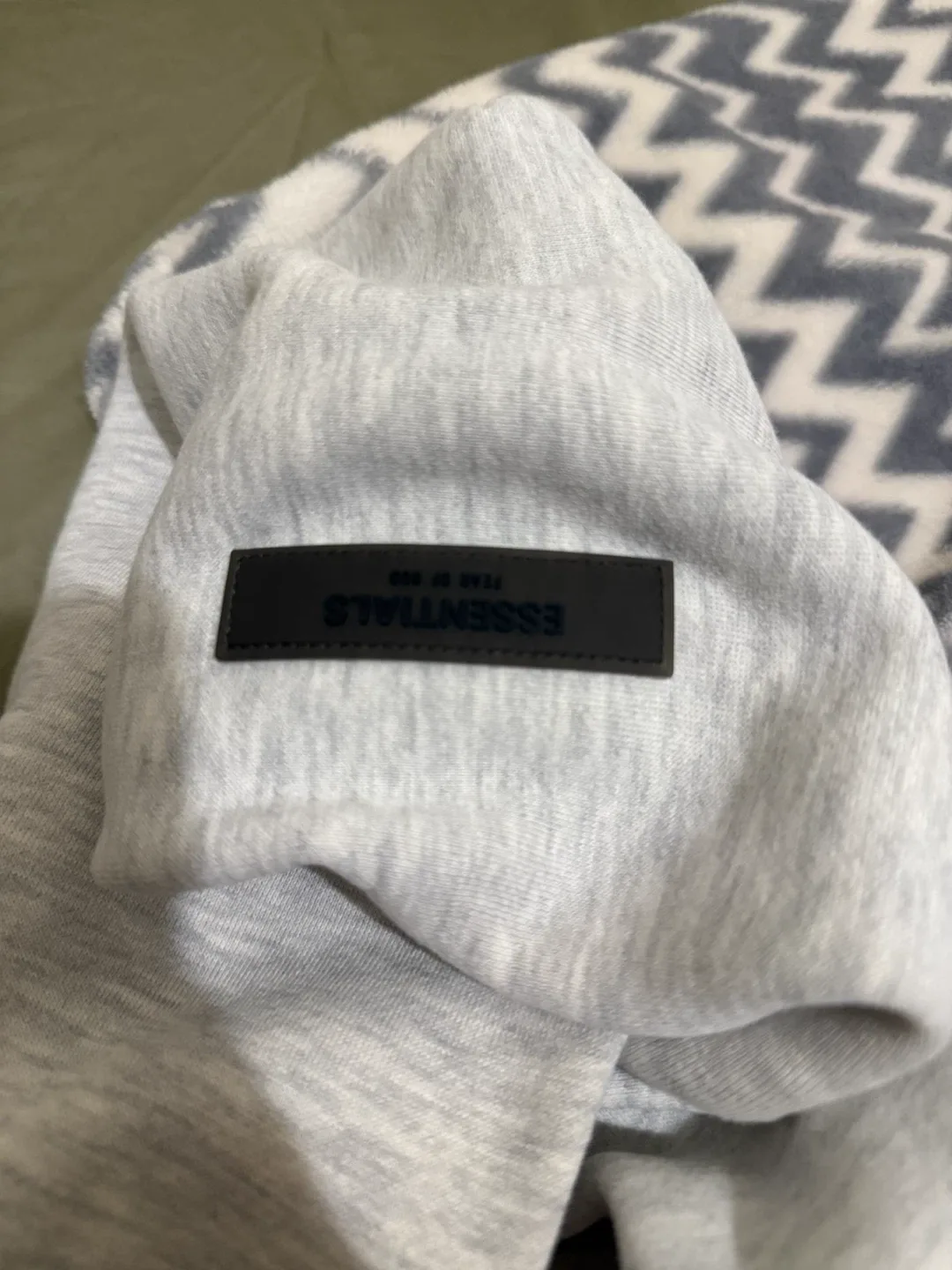 FEAR OF GOD ESSENTIALS Hoodie Grey XS - photo 5