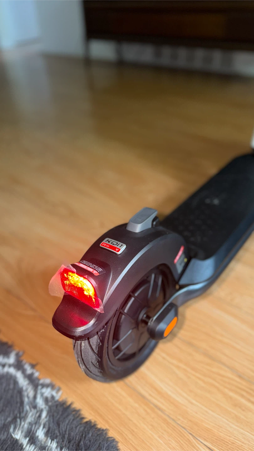 NIU KQi1 Pro Electric Scooter - photo 5