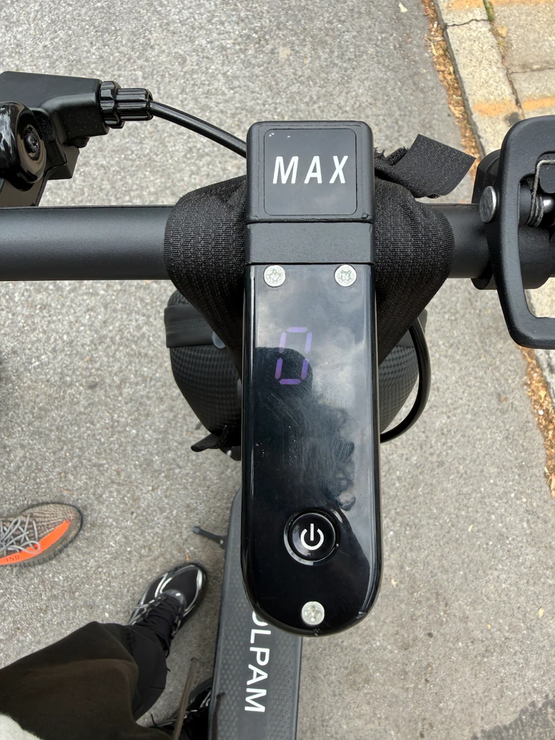 VOLPAM Electric Scooter - photo 2