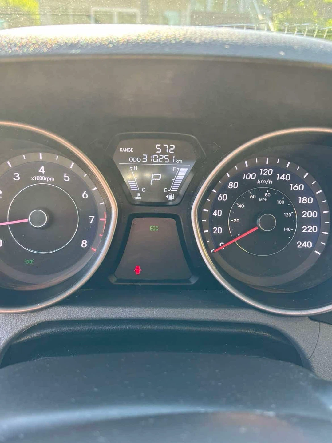 Hyundai Elantra 2013 - Silver - photo 5