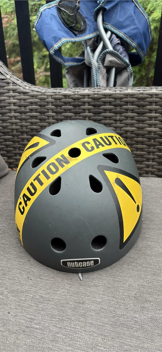 Nutcase Caution Bike Helmet - photo 4