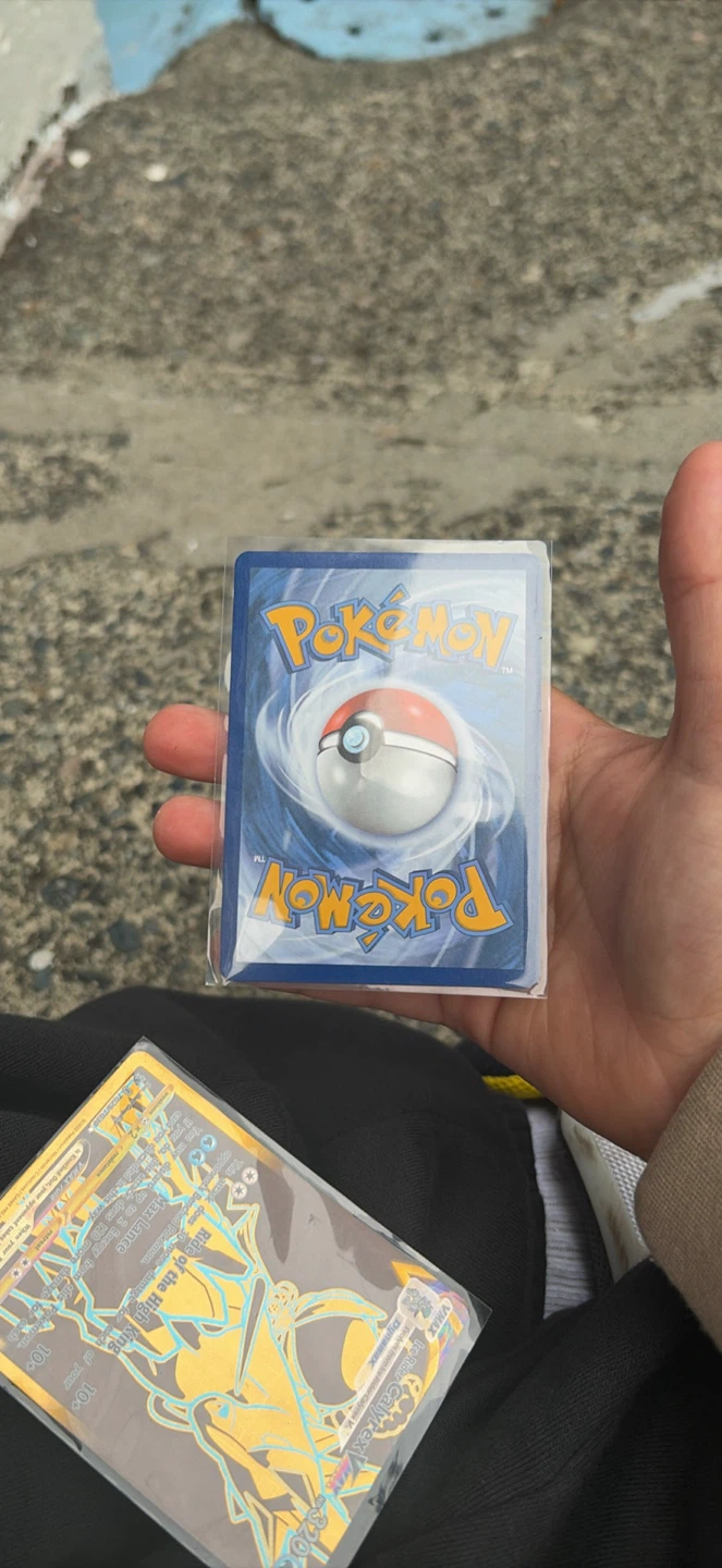 Pokémon cards lce rider CalyrexVmax and EternatusVmax - photo 2