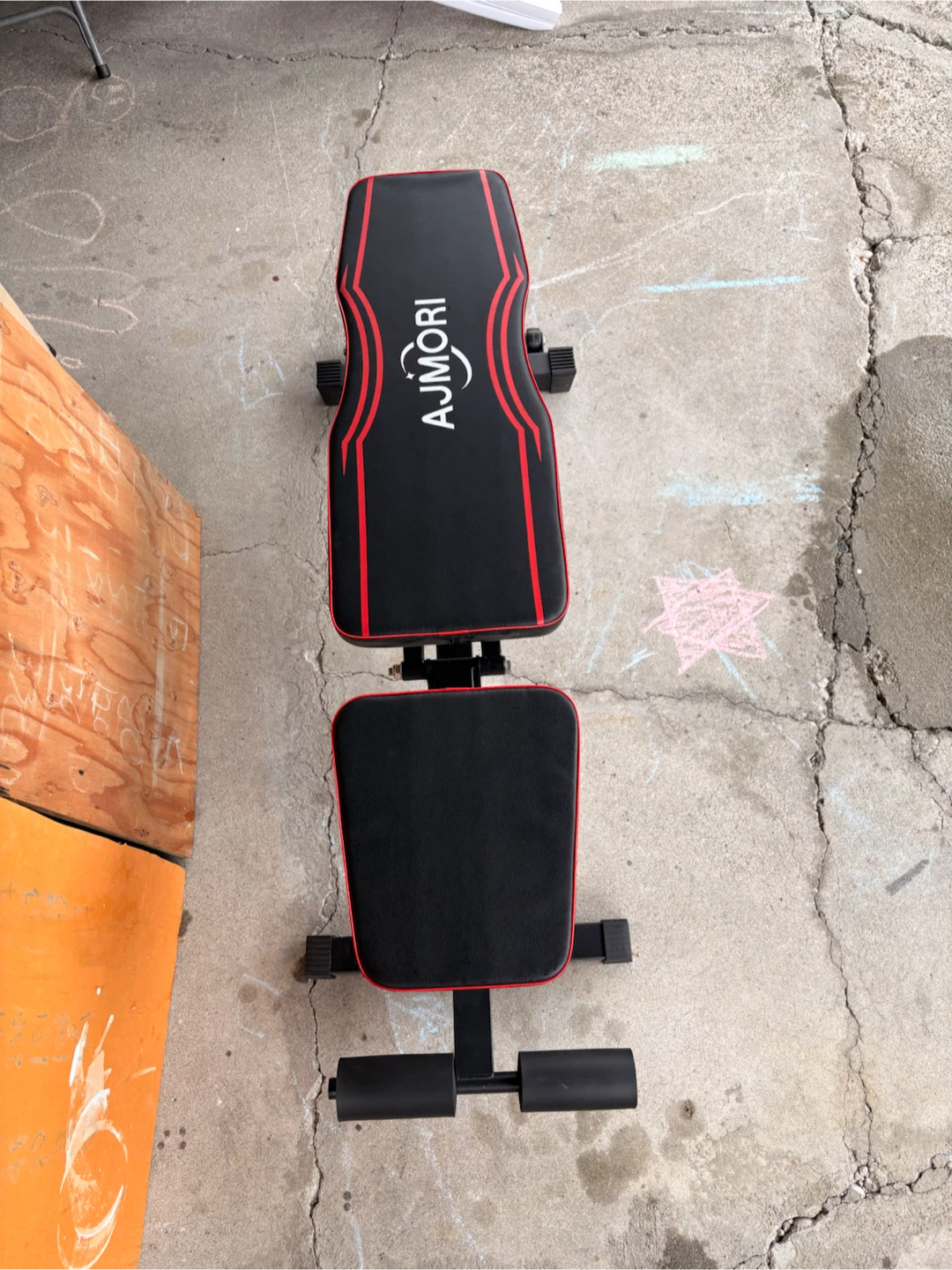 Incline adjustable, weightlifting bench