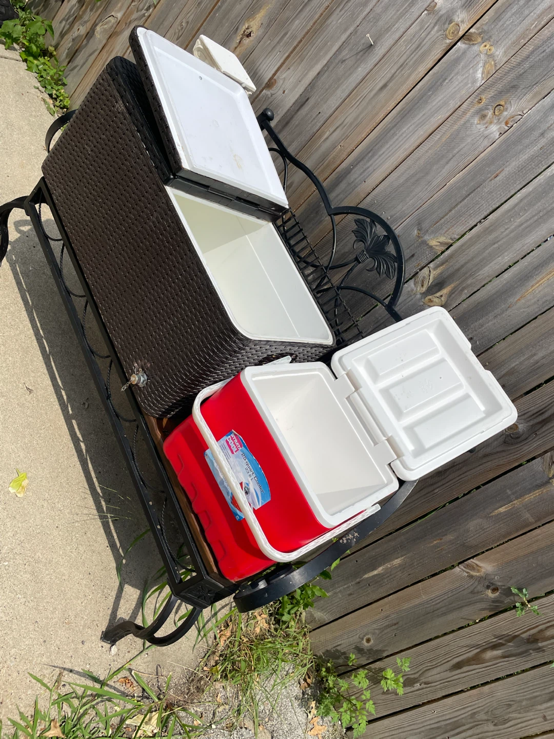 Igloo Cooler and Wicker Cooler Bench - photo 2