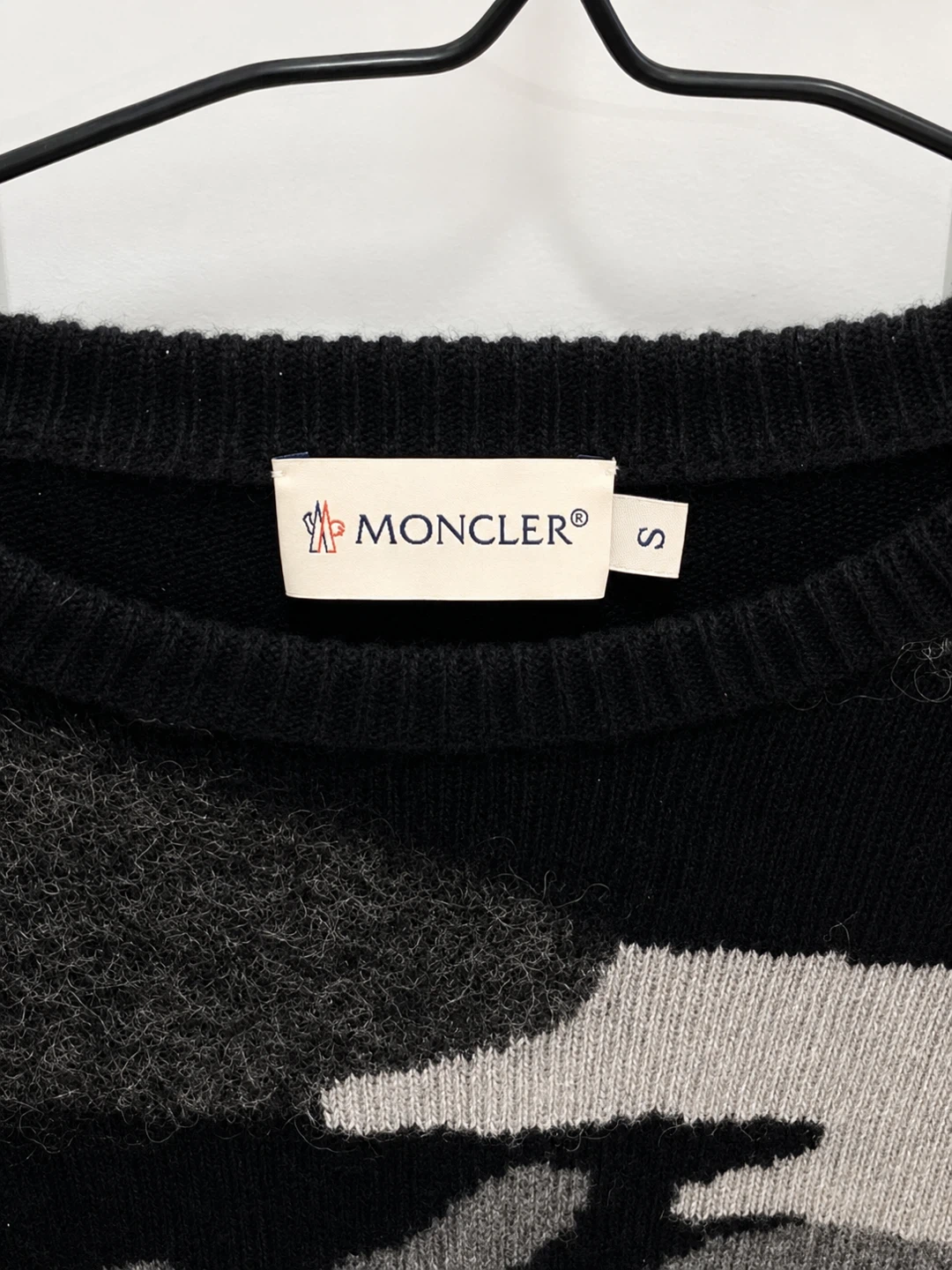 Authentic Moncler Camo Sweater Size S - photo 2