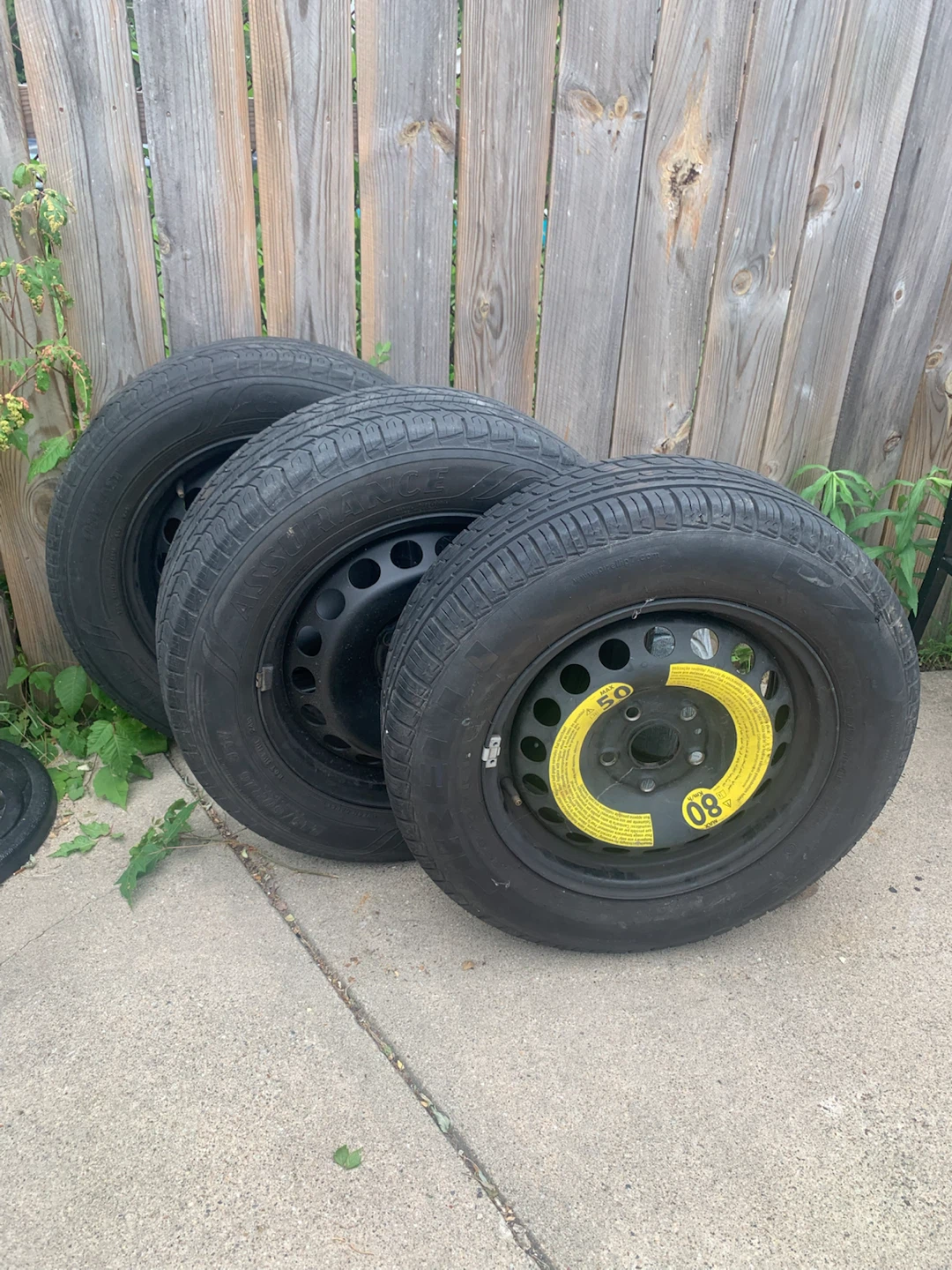 Set of 3 Spare Tires - photo 2