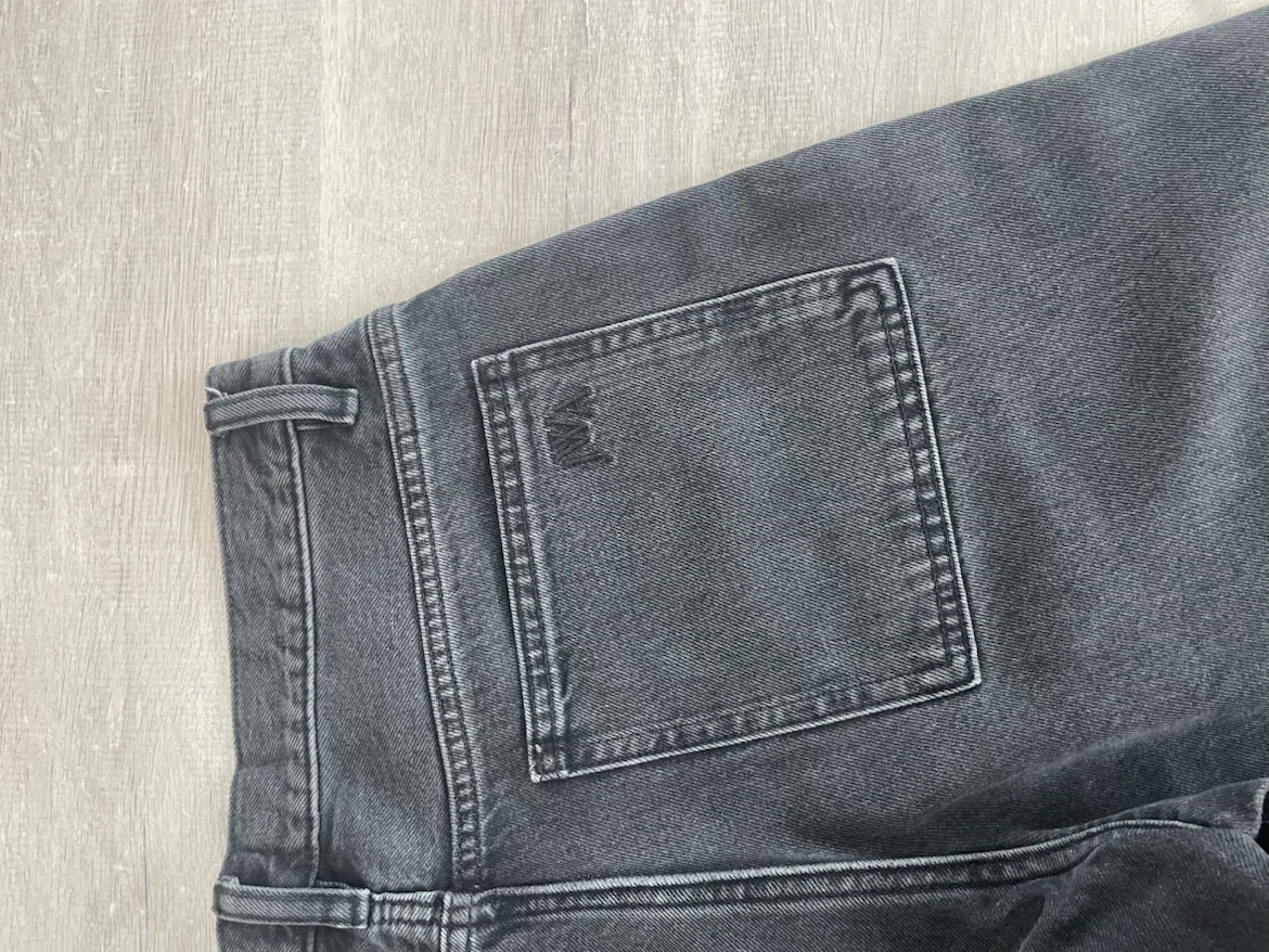 Uniqlo Jw Anderson Grey straight leg jeans W30 - photo 2