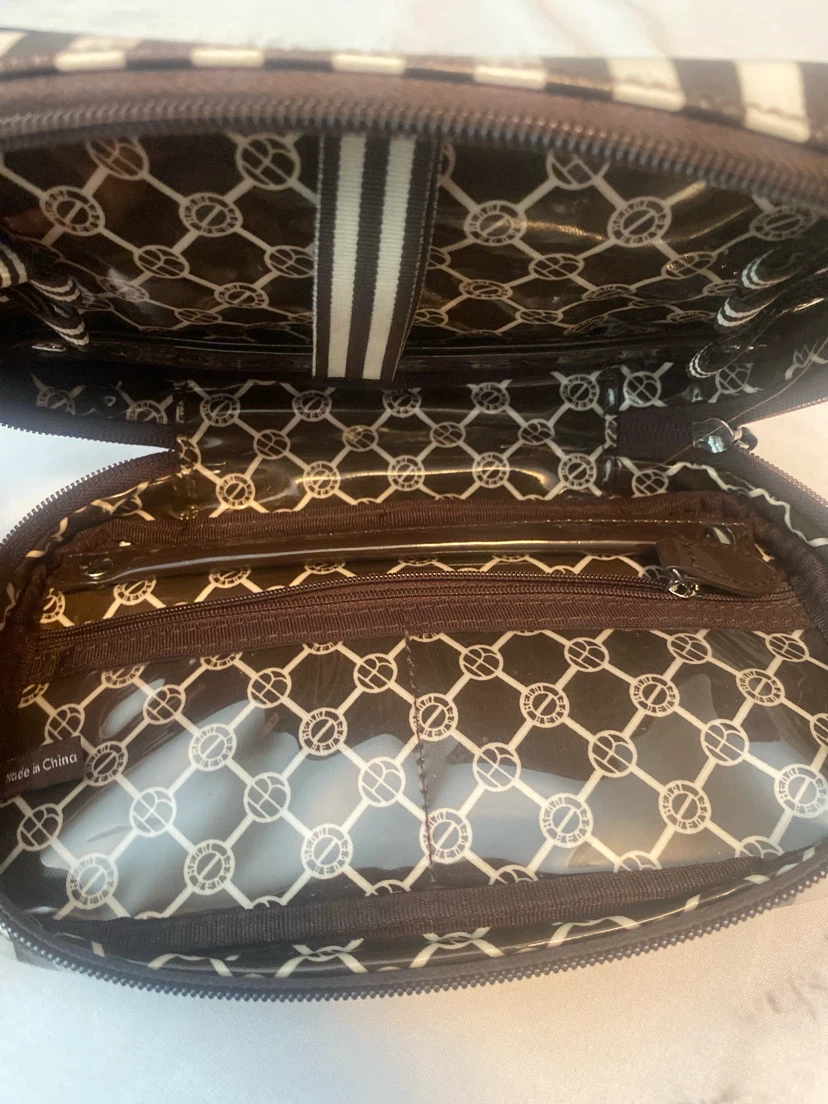 Henri Bendel Striped Cosmetic Bag - photo 3