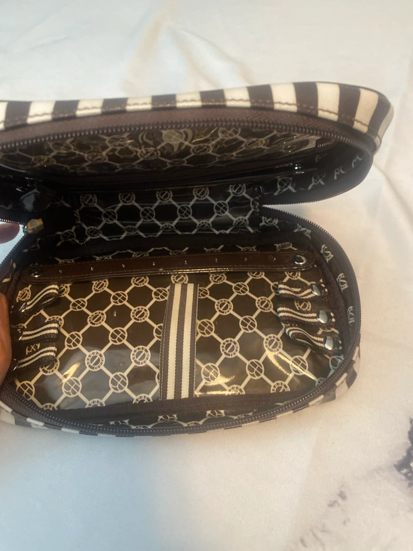 Henri Bendel Striped Cosmetic Bag - photo 4