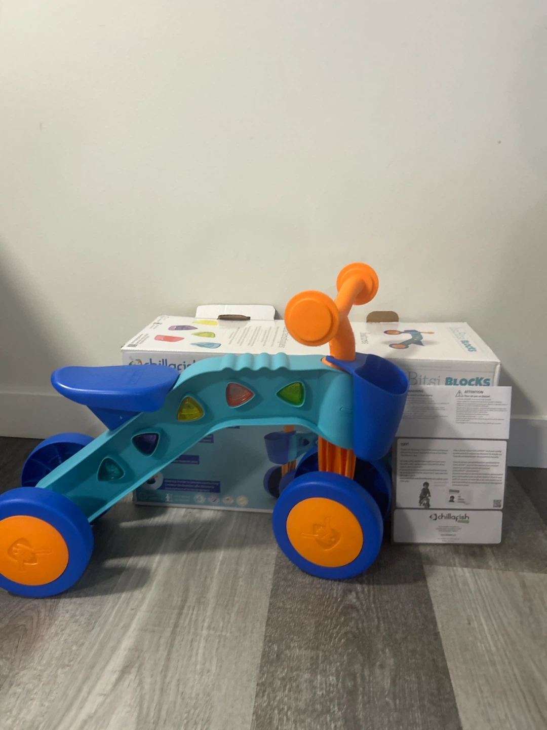 Chillafish Bitsy Blocks Ride-On Toy