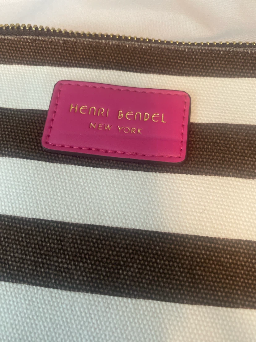 Henri Bendel Striped Wristlet - photo 2