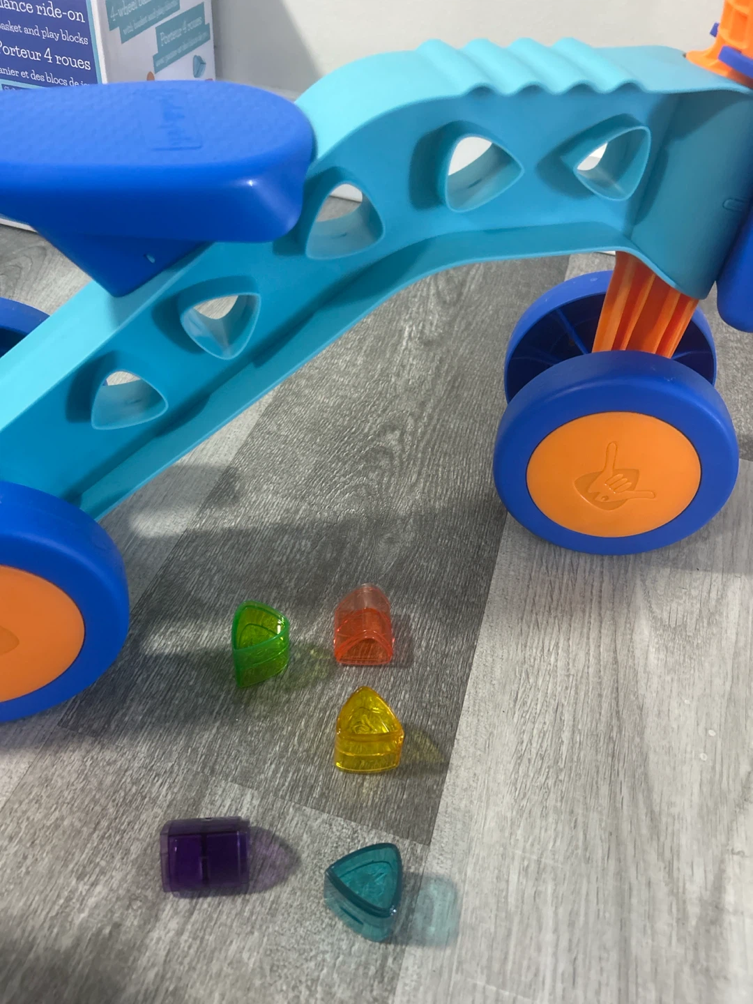 Chillafish Bitsy Blocks Ride-On Toy - photo 2