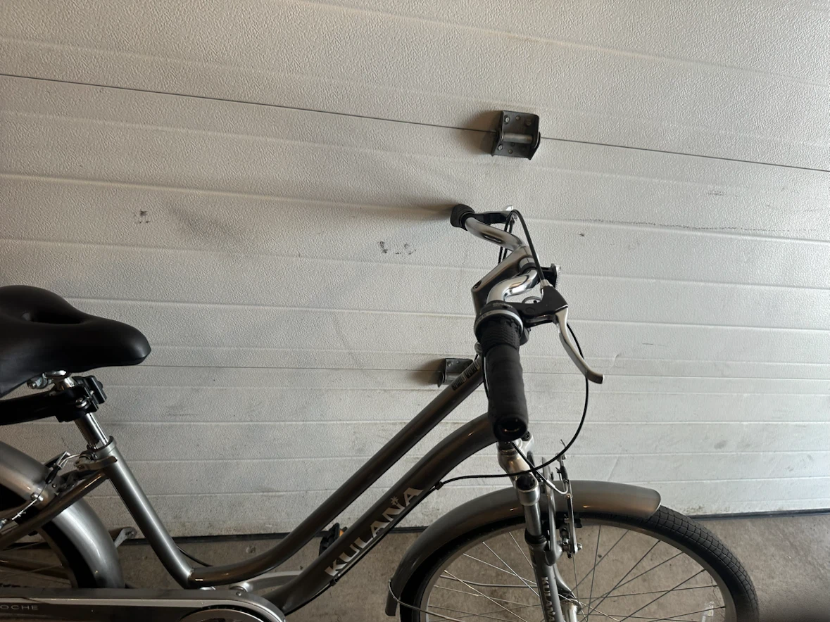 Brand New Step Through Bike. Worth  $800. - photo 5