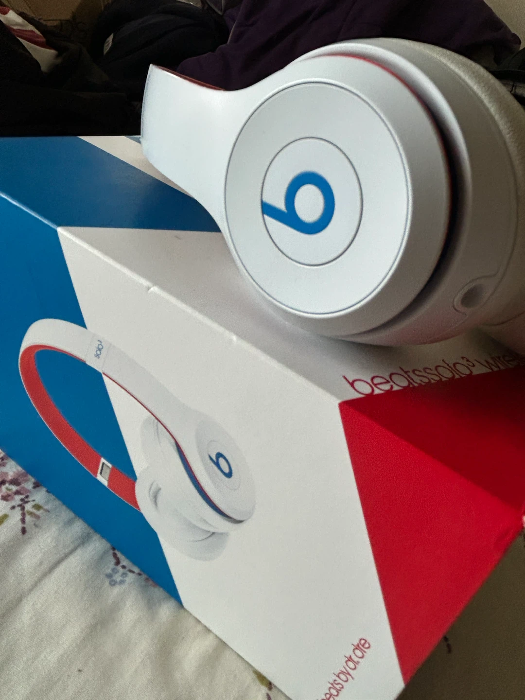 Beats Solo3 Wireless Club Collection Headphones - photo 2
