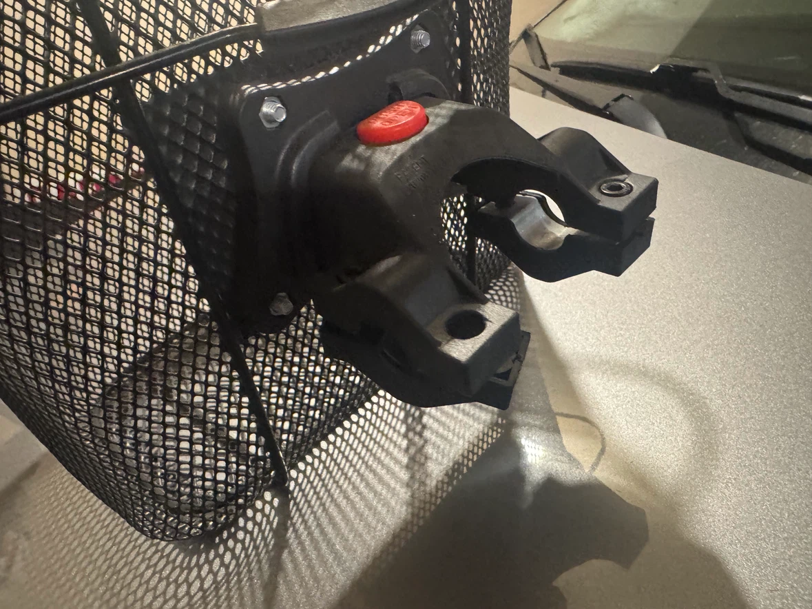 Handlebar Mount. Bike. Basket. Brand Nee. Easy to install - photo 2