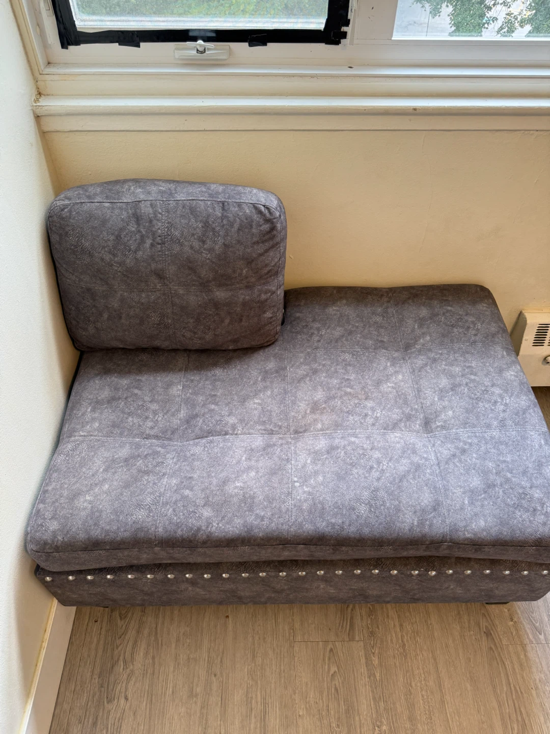 Grey Chaise Lounge with Stud Detail - photo 2