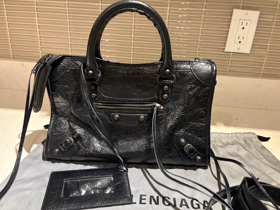 Balenciaga Le City Small Black