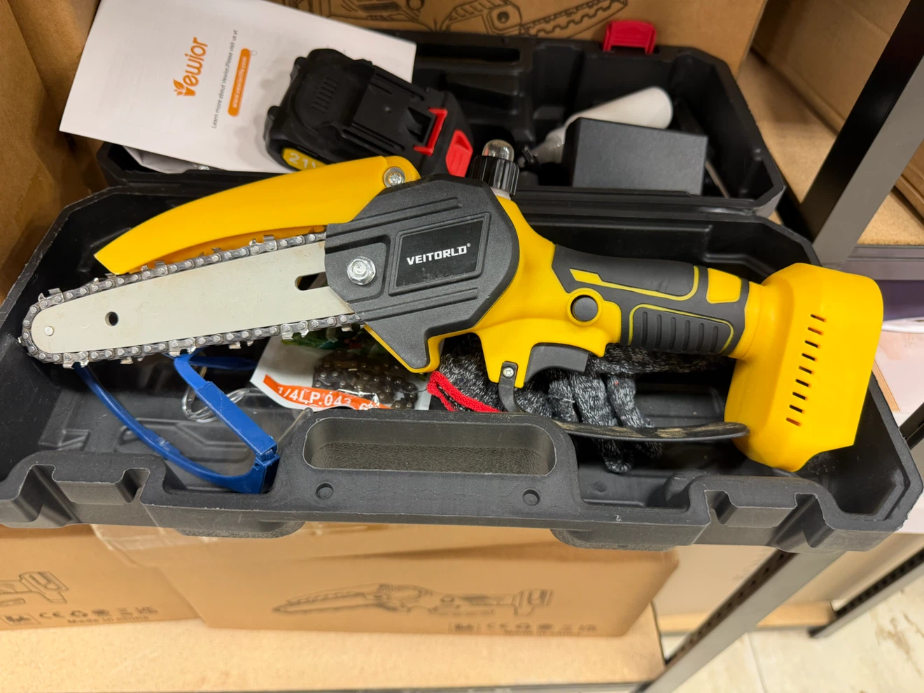 VEITORLD Cordless Chainsaw Kit