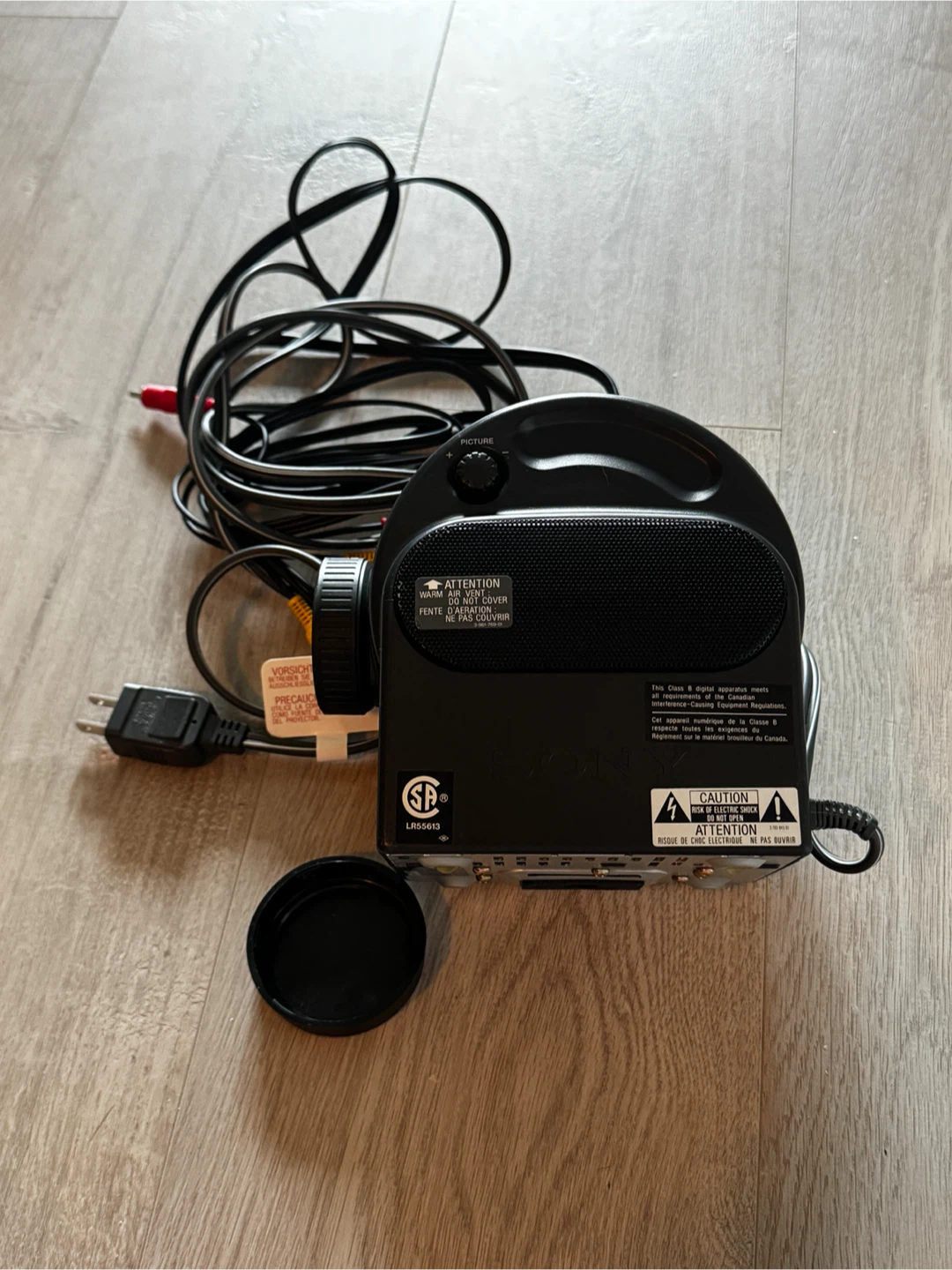 Sony CPJ-200 LCD Projector - photo 3