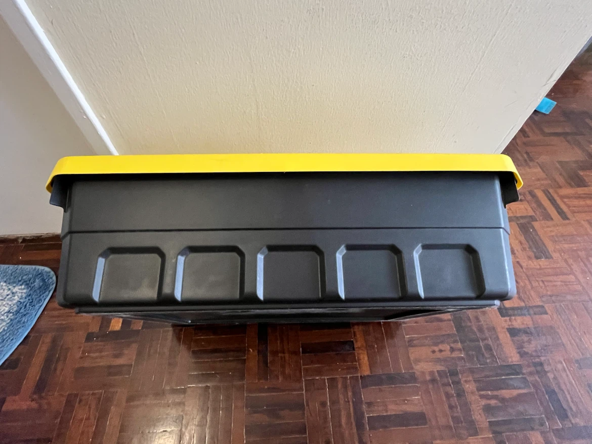 Sterilite - Underbed Storage Bin with Latching Lid - 38 L - photo 5